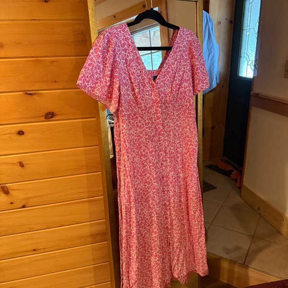 Old Navy Pink Floral Midi Dress - Picture 2 of 7